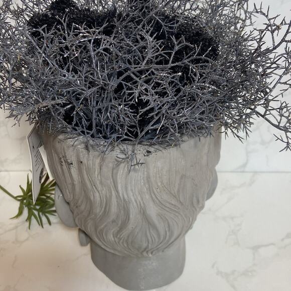 New Viral Martha Stewart Halloween Frankenstein Head Planter Bust Grey Decor - Picture 4 of 6